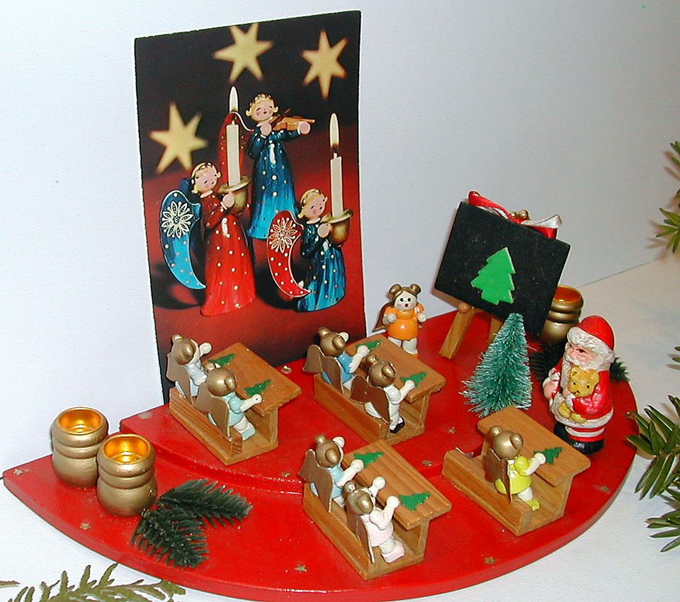 Adventskranz 4 Kerzen Weihnachts Deko Erzgebirge Holz Engelschule in  Baden-Württemberg - Bad Mergentheim | eBay Kleinanzeigen ist jetzt  Kleinanzeigen