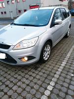 FORD FOCUS 150TKM TÜV NEU ZAHNRIEMEN TEMPOMAT TOP ZUSTAND Nordrhein-Westfalen - Leverkusen Vorschau