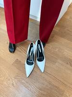 Zara spitze pumps weiß wie bakenciaga neu 39 Düsseldorf - Heerdt Vorschau