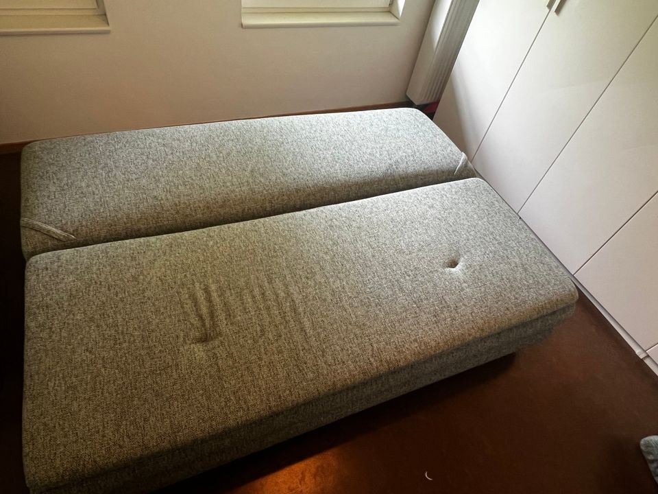 Sehr gepflegtes Schlafsofa / Schlafcouch mit Bettkasten in Nürnberg (Mittelfr)