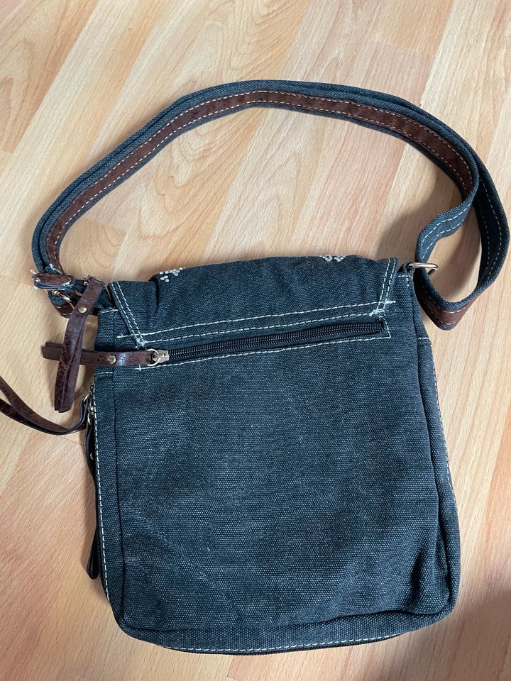 Handtasche mit Glitzereule Neu schwarz in Düsseldorf