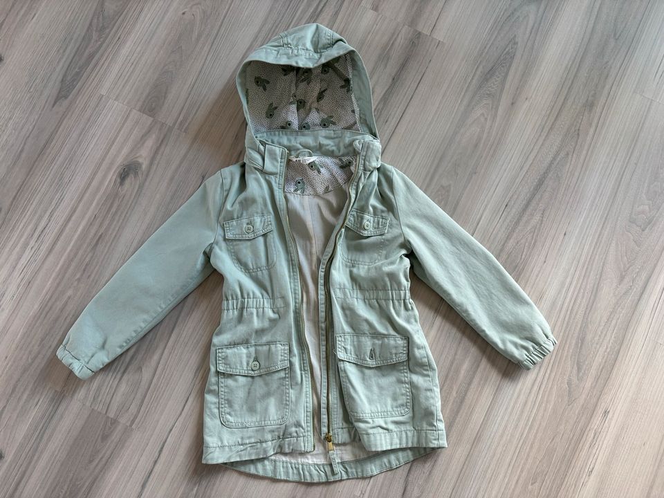 Parka H&M hell grün 128 wie neu Mantel in Krefeld