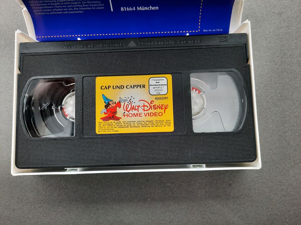 Walt Disney Disneys Meisterwerk VHS Videokassette in Stuhr