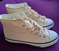 Neue Chucks Schuhe Nordrhein-Westfalen - Lemgo Vorschau