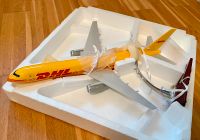 DHL Flugzeug Modell 1:100 G-BIKM Frachtflugzeug Boeing 757-200 Nordrhein-Westfalen - Köln Vogelsang Vorschau