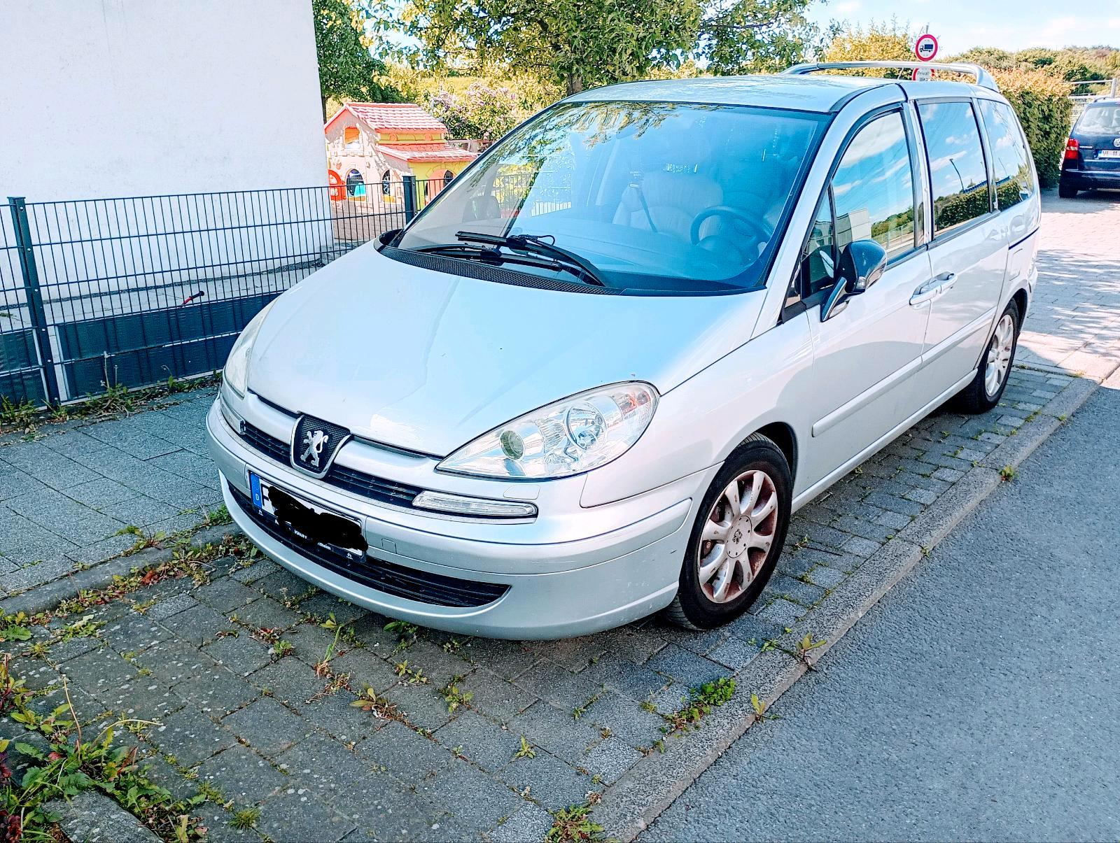 Abbildung des Autos Peugeot 807