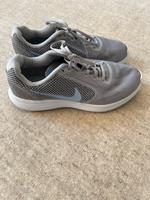 Nike Revolution 3  Größe 42 Running Nordrhein-Westfalen - Stadtlohn Vorschau