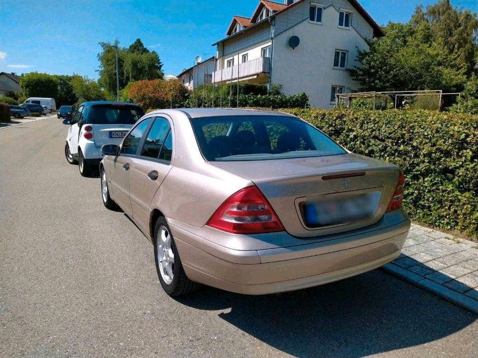 Mercedes Benz C180 mit LPG in Singen