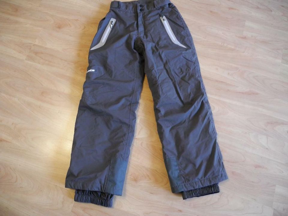 Skihose/Schneehose von Wedze Gr. 146/158 in Bruchmühlbach-Miesau