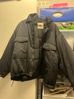 Daunenjacke Bomberjacke schwarz Stradivarius neu Köln - Porz Vorschau