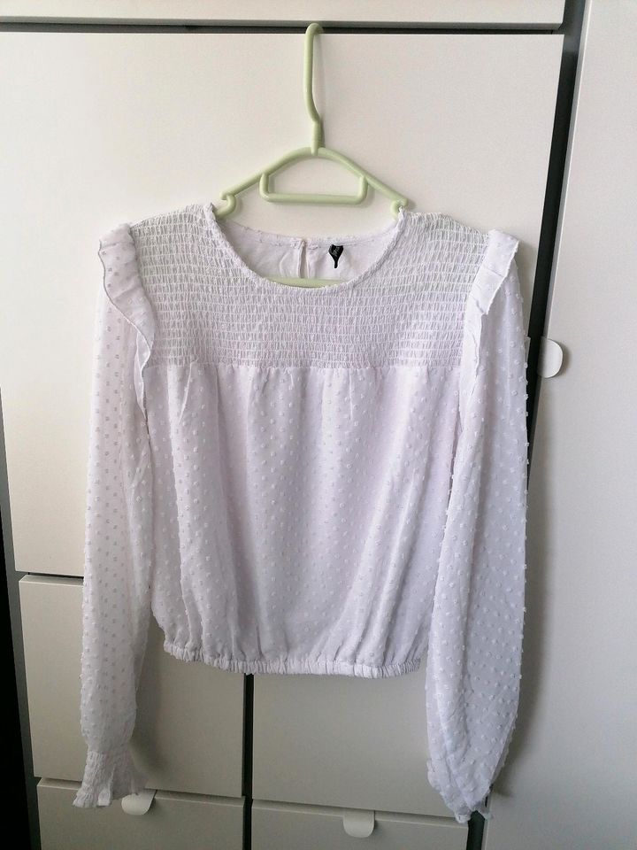 fb sister bluse oberteil weiss gr s box 1 in Hanau