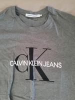 T SHIRT MARKE CALVIN KLEIN Hessen - Kiedrich Vorschau