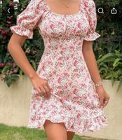 Neues Kleid Sommer mit ROSEN GR M ❤️❤️❤️ Nordrhein-Westfalen - Rösrath Vorschau