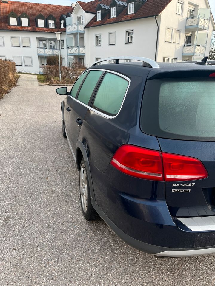 Volkswagen Passat Alltrack•Standheizung•AHK in Vilsbiburg