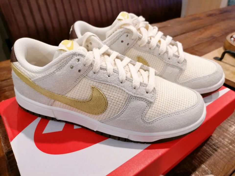 WMNS Nike Dunk Low Gr. 40 Special Edition Sneaker Schuhe Deadstoc in Saarbrücken