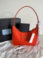 Prada Re-Edition 2005 Mini Bag aus Re-Nylon Schleswig-Holstein - Norderstedt Vorschau