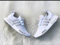 Adidas NMD R1 Primeblue Swarovski Damen Berlin - Hellersdorf Vorschau