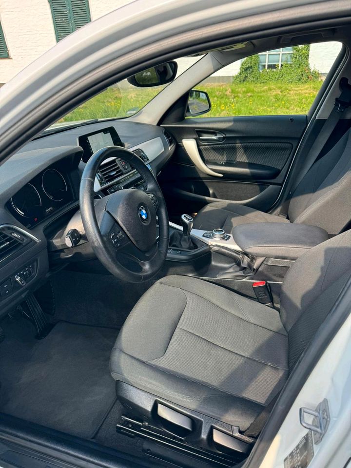 BMW 116D Advantage Navi PDC Sitzheizung Sehr Gepflegt in Krefeld