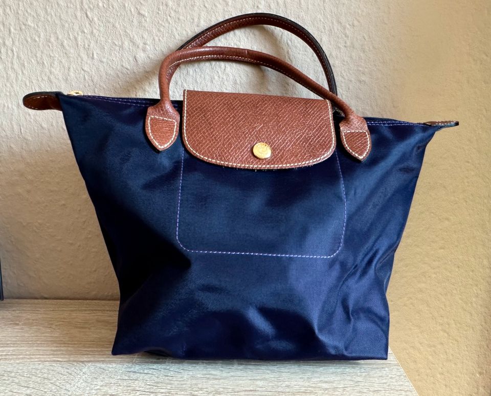 Longchamp Le Pliage Gr. S kurze Henkel+lila/purple+selten in Karlsruhe