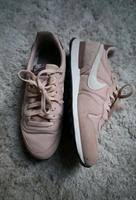 Nike Schuhe, Größe 40, Farbe Rosa Hessen - Riedstadt Vorschau