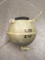 Kühlfüssigkeitsbehälter VW Passat B3 und B4 / 35i , Bj.88-97 Hessen - Limburg Vorschau