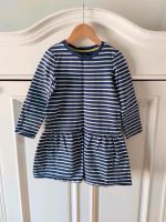 Schönes bequemes Mini Boden Sweatkleid 6-7/122 blau weiß maritim Hamburg-Nord - Hamburg Langenhorn Vorschau