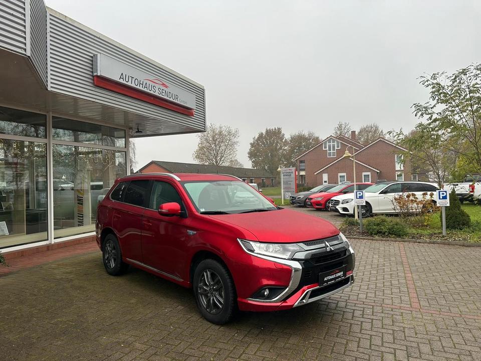 Mitsubishi Outlander PHEV Basis 4WD*CAM*SERVICE NEU*1.HAND in Menslage