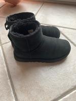 Ugg Classic Mini Gr. 36 schwarz Nordrhein-Westfalen - Erftstadt Vorschau