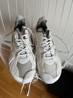 Neue Sneaker von Lanvin Größe 41 München - Au-Haidhausen Vorschau