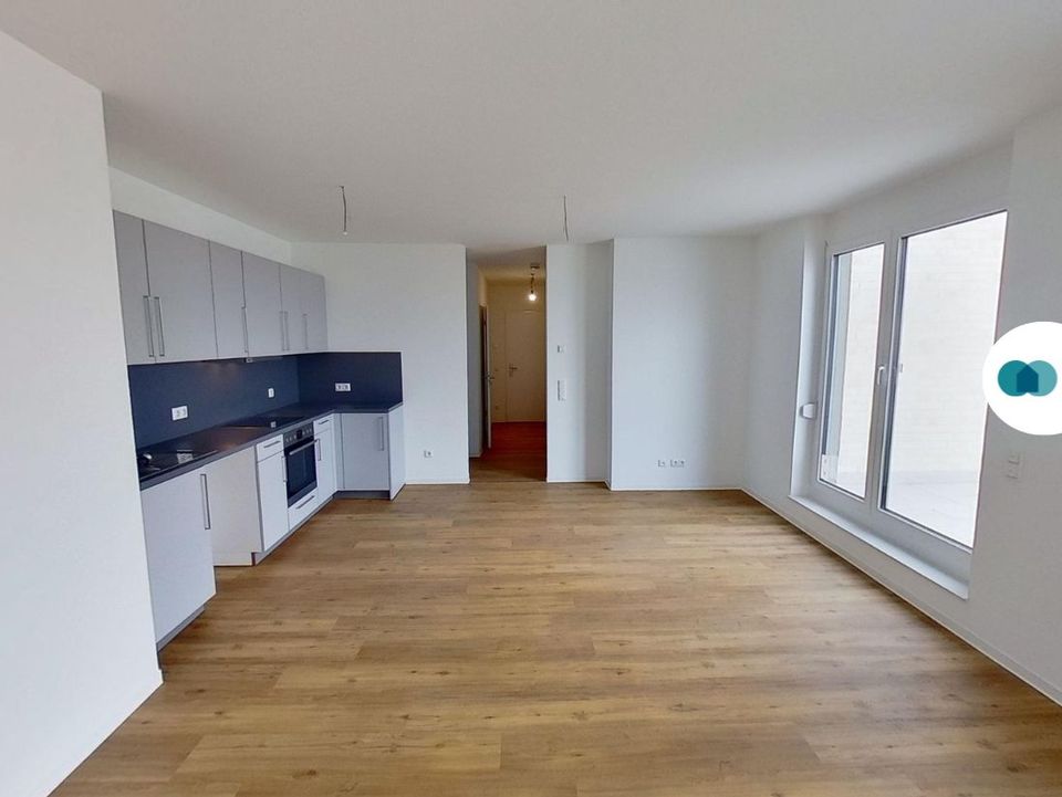 Riesige 4-Zimmer-Wohnung mit Balkon und Einbauküche in Mannheim