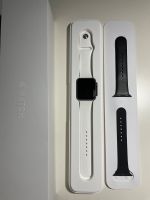 Apple Watch Sport + 2 Armbänder(weiß+schwarz) Hessen - Babenhausen Vorschau