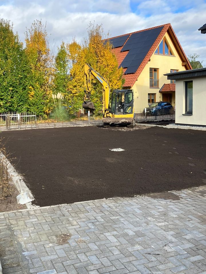 Gesiebter Mutterboden Muttererde Oberboden Erde Gartenerde Humus in Schloß Holte-Stukenbrock