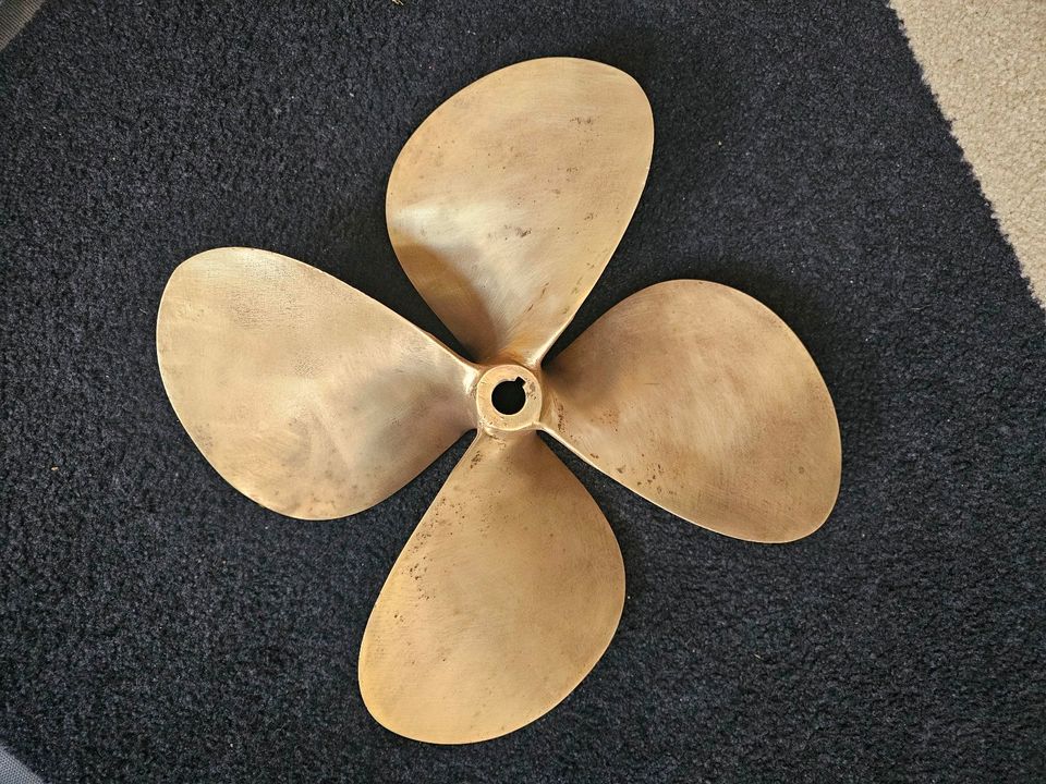 Propeller 15X12 LH 4 Blatt in Mehringen