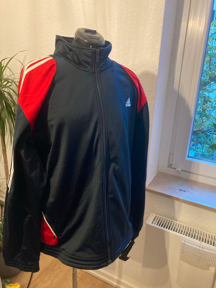 Adidas Trainingsjacke Blau/Rot Größe 8 in Köln