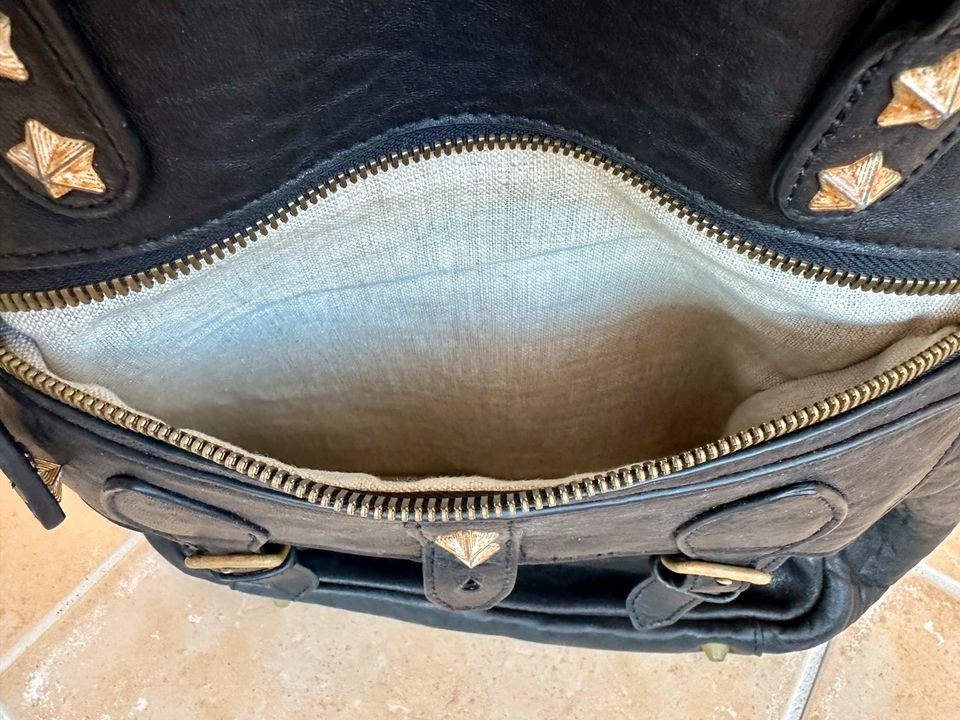 Liebeskind Berlin Handtasche Tasche schwarz Leder in Rösrath