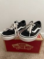 Vans Kinder Turnschuhe Gr. 29 Sachsen-Anhalt - Rohrberg Altmark Vorschau