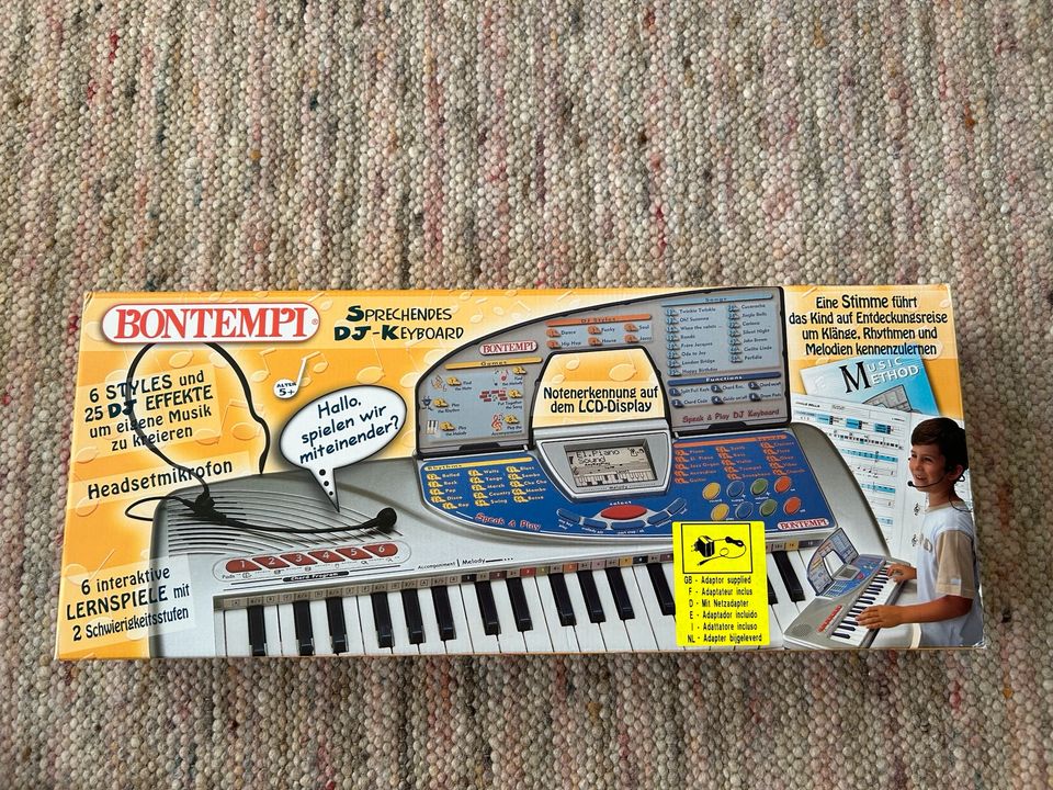 Bontempi SK 4420, sprechendes Keyboard für Kinder in Friedberg (Hessen)