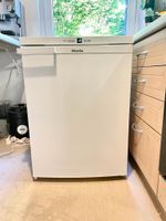 Miele Gefrierschrank FN 12021 S NoFrost mit Garantie Schleswig-Holstein - Bad Oldesloe Vorschau