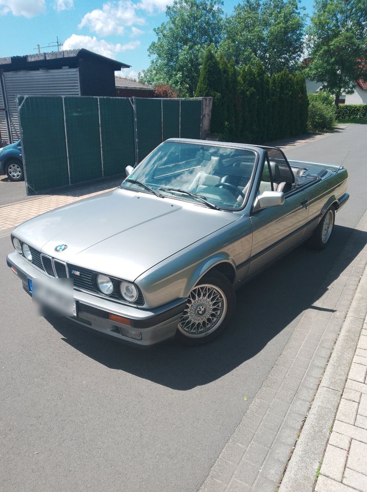 BMW E30 320I Cabrio in Schwalmstadt