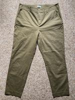 Hose S.Oliver 44 olive/Khaki wenig getragen Cigarette Nürnberg (Mittelfr) - Mitte Vorschau