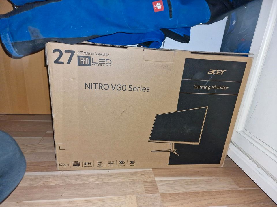 Acer Nitro VG0 Series 27" Monitor in Leezen MV