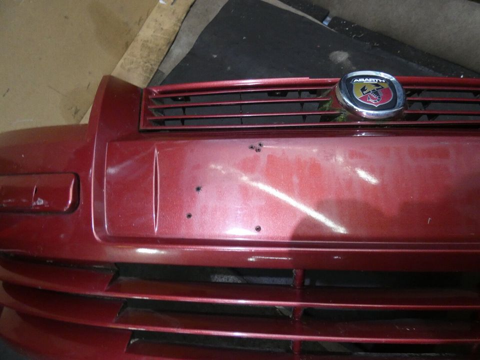 Fiat Stilo 192 Stosßtange Vorne Rot 132 ABARTH BJ.2002 in Massenbachhausen