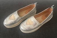 LOVE MOSCHINO Espandrilles / Slipper / Loafer, Silber, Gr. 37 Hessen - Ginsheim-Gustavsburg Vorschau
