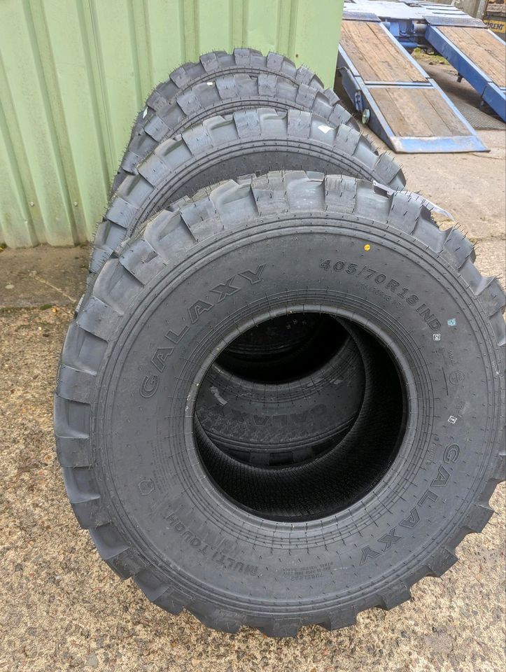 Radlader Reifen 405/70R18 Lader Cat Volvo Komatsu Atlas Bobcat in Herzogtum  Lauenburg - Breitenfelde | Gebrauchte Baumaschinen kaufen | eBay  Kleinanzeigen ist jetzt Kleinanzeigen