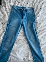 H&M Skinny Fit Jeans hell blau 164 NEU Nordrhein-Westfalen - Remscheid Vorschau