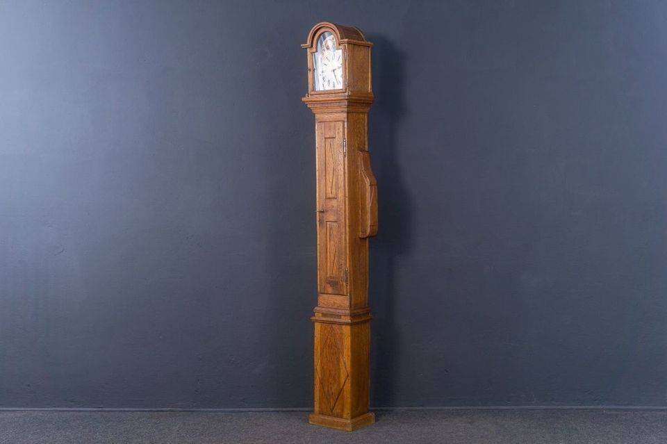 Standuhr Uhr Clock Barock Eiche Uhrwerk Zeit Alt Antik MÖBLINGER in Berlin
