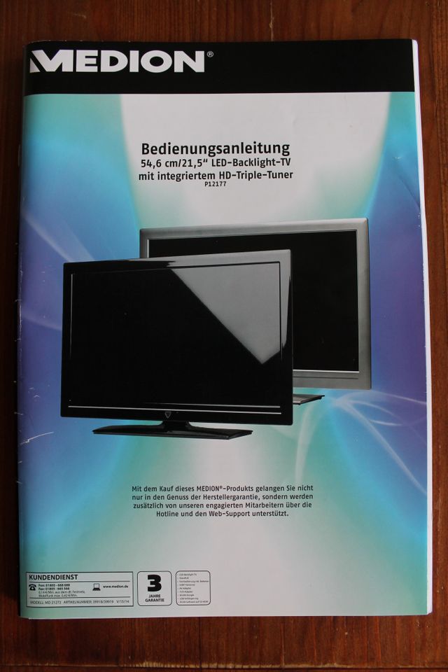 Fernseher 21,5"/54,6 cm Medion MD 21272 LED-Backlight-TV mit DVD in Frankfurt am Main