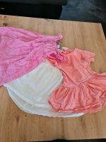 Kleider Set Kleiderset rosa Weiß 74 Hessen - Sontra Vorschau
