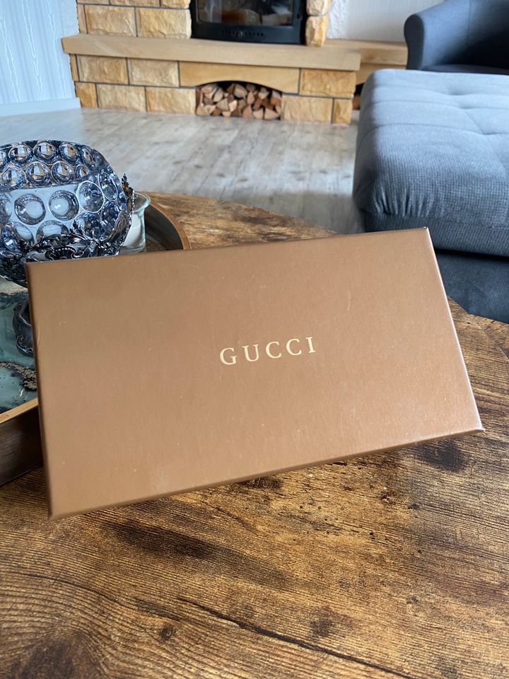 Gucci Schachtel Brillen Etui in Wiehl