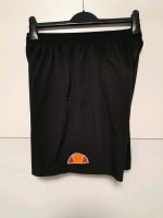 Ellesse Sport kurze Hose Short Größe M in schwarz Nordrhein-Westfalen - Euskirchen Vorschau